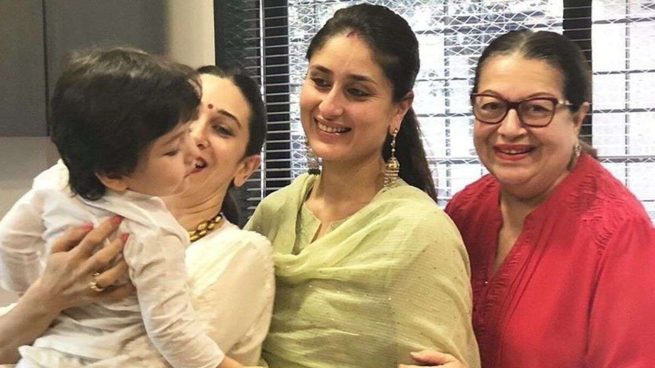 Babita Kapoor, Karisma and Kareena Kapoor