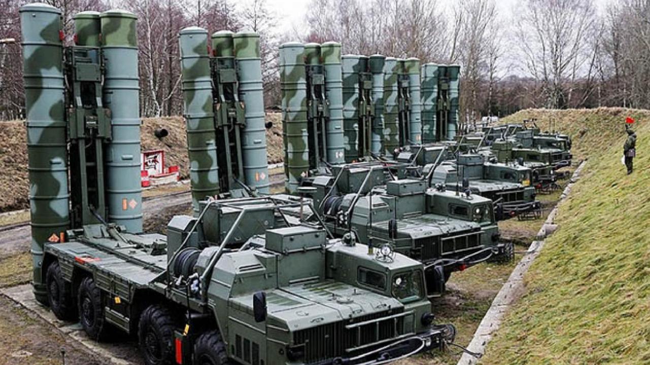 India-Pakistan Conflict: भारत की सुरक्षा का 'सुदर्शन चक्र' है S400 एयर डिफेंस सिस्टम, कितने की आती है इसकी एक मिसाइल | DNA HINDI
