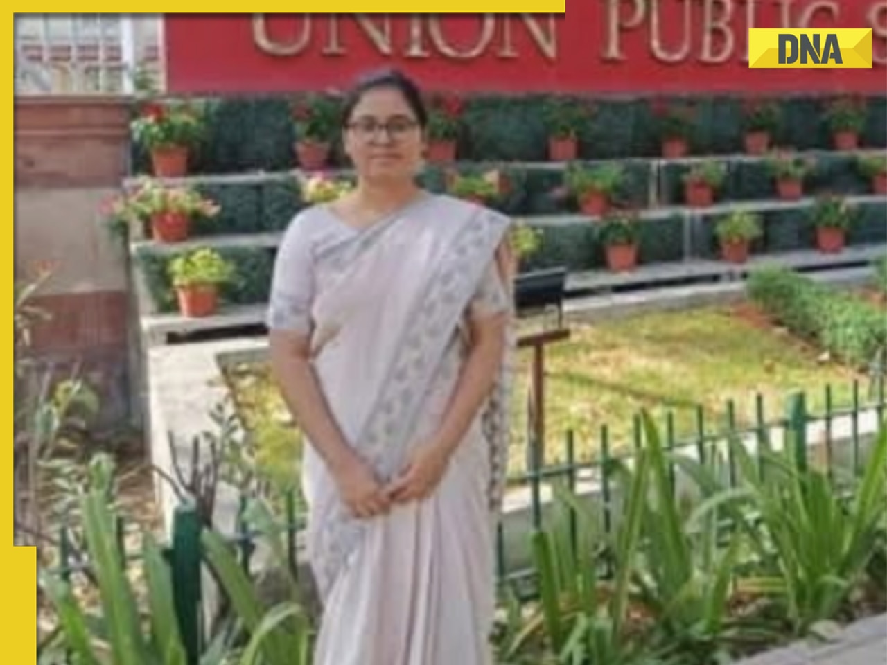 Meet UPSC topper, daughter of cook who worked also as daily wager to support her education, she chose self-study over coaching, cracked UPSC with AIR..., she is...