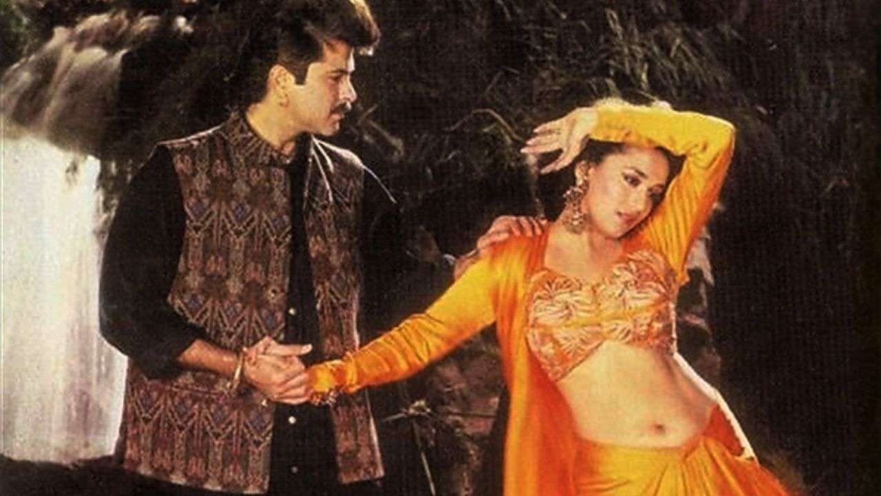 Dhak Dhak Karne Laga