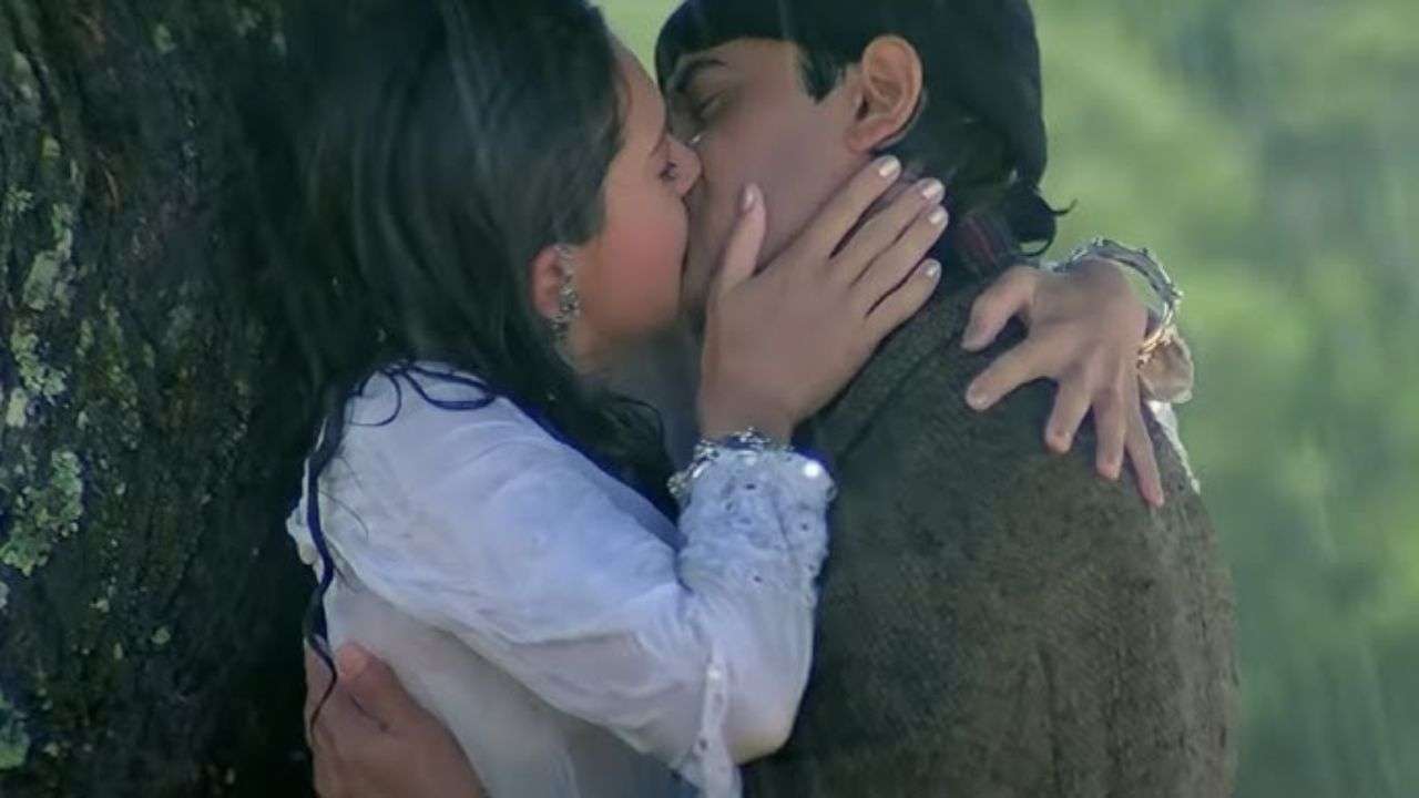 Karisma Kapoor and Aamir Khan