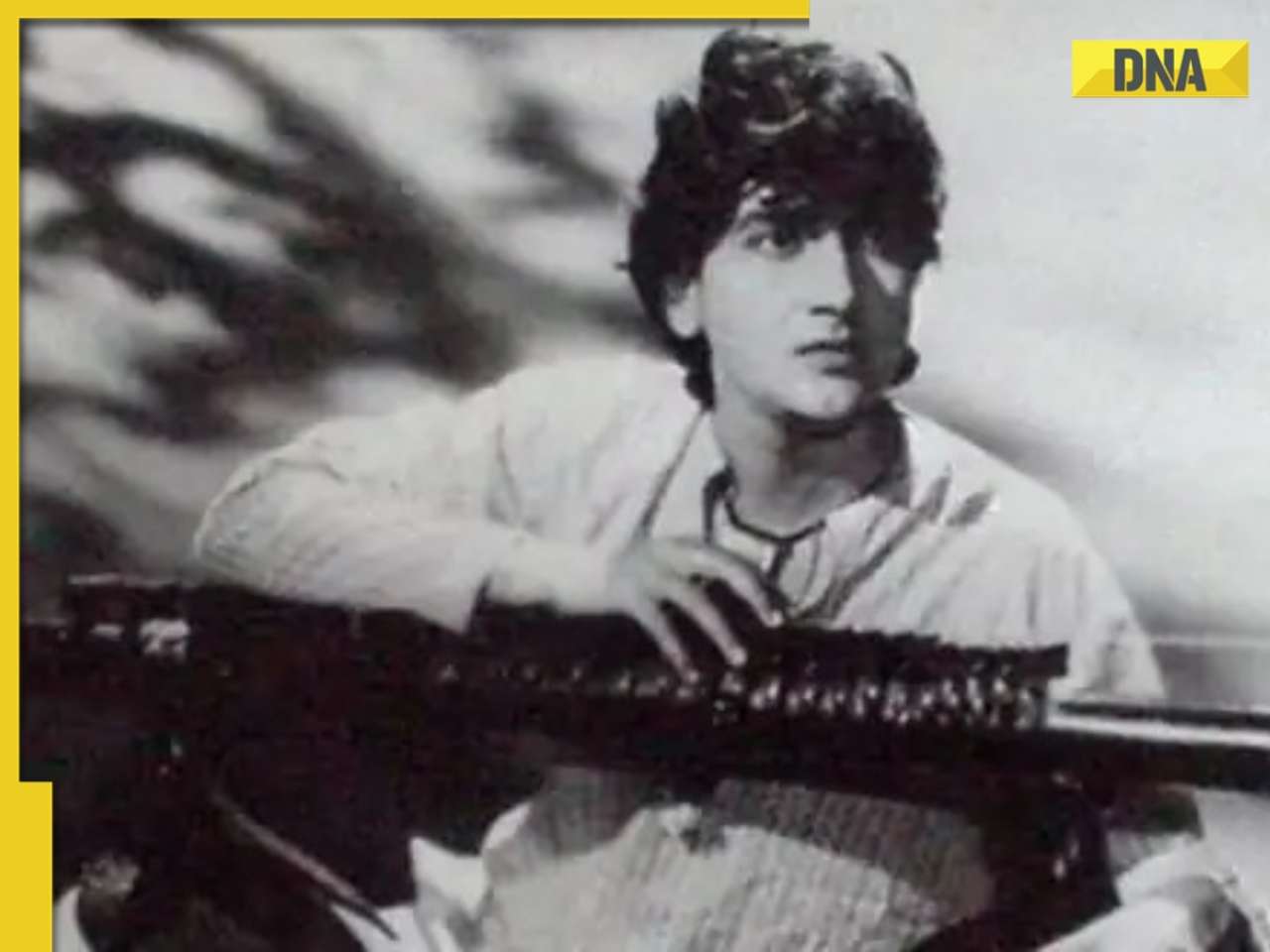 1950 년대 볼리우드의 가장 큰 스타 인 그는 버스 정류장에서 아미타 바찬 (Amitabh Bachchan)이 집, 자동차, 책을 팔았지만 빅 B는 그에게 리프트를 제공하지 않았다 … 그의 이름은 …