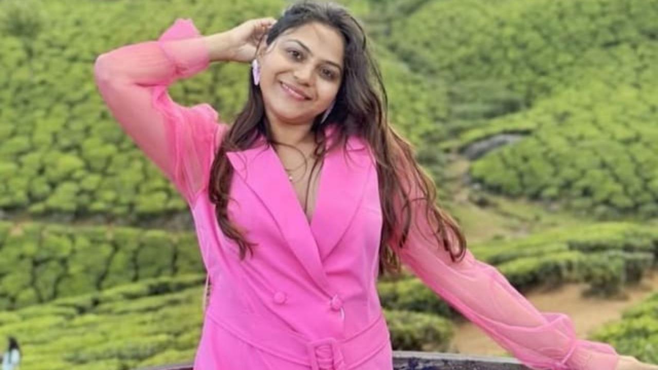पाकिस्तान उच्चायोग के कर्मचारी से हुई थी दोस्ती