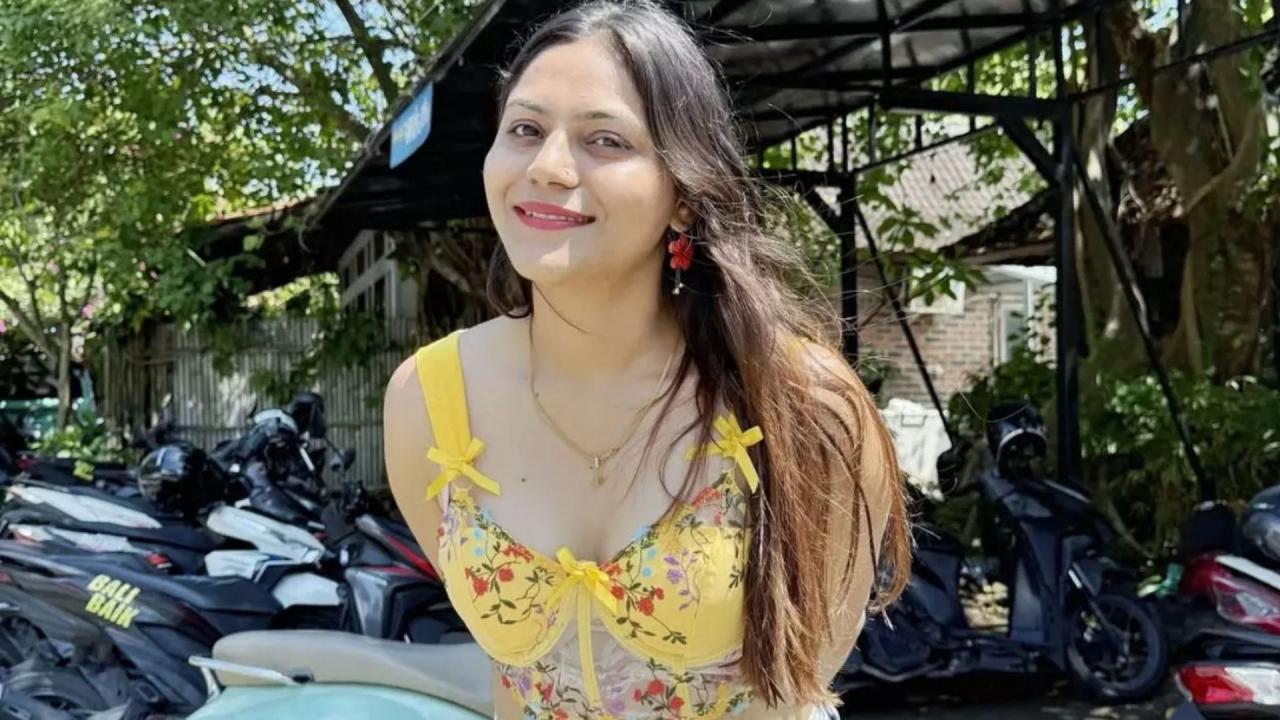 पाकिस्तीनी संग घूमी थी इंडोनेशिया  