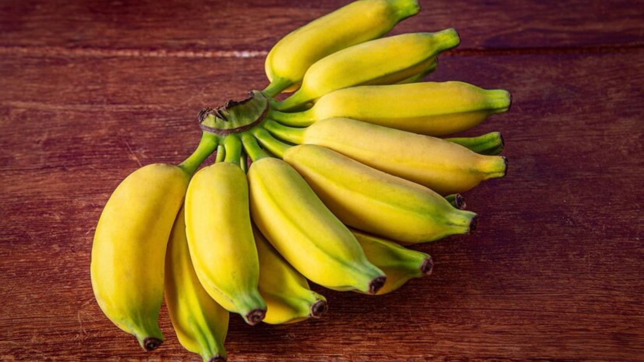 केला  