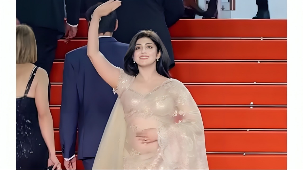 Pranitha Subhash in Tarun Tahiliani saree