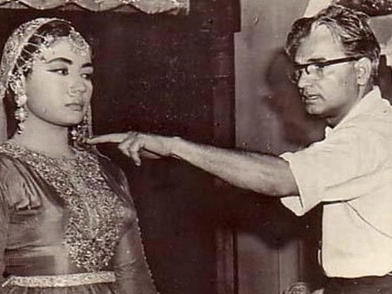 Meena Kumari was even abused by Kamal Amrohi's secretary