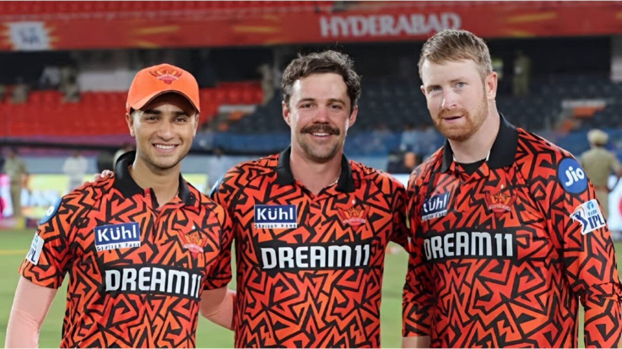 KKR के गेंदबाज संघर्ष करते नजर आए