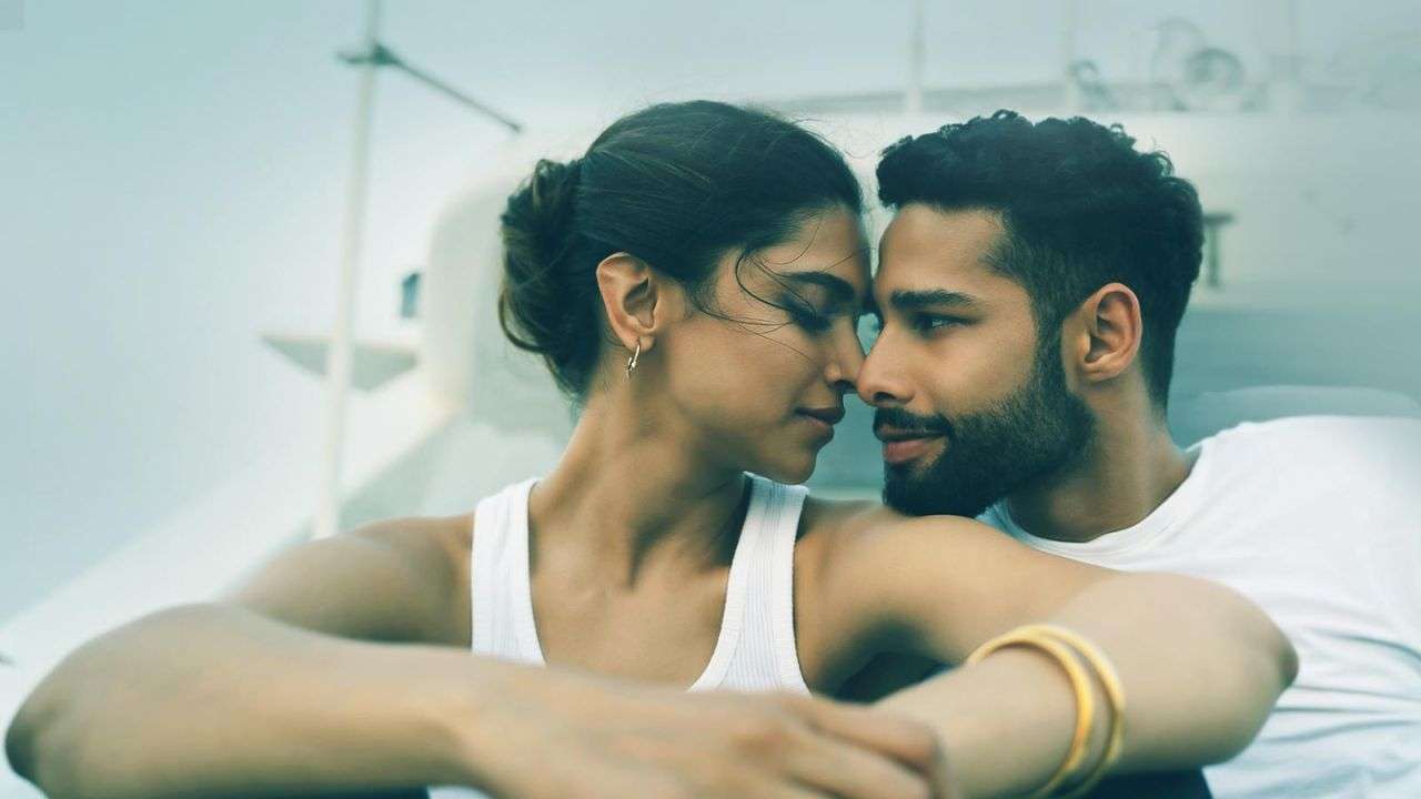 Gehraiyaan