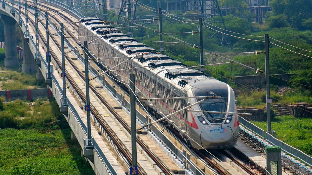 नमो भारत ट्रेन बन गई है भारत की सबसे तेज रेलगाड़ी