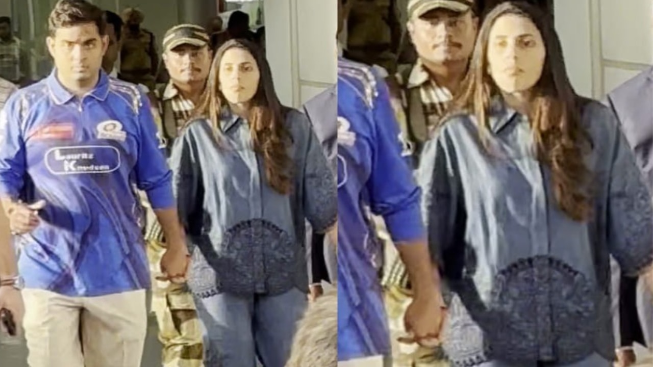 Shloka Ambani airport look