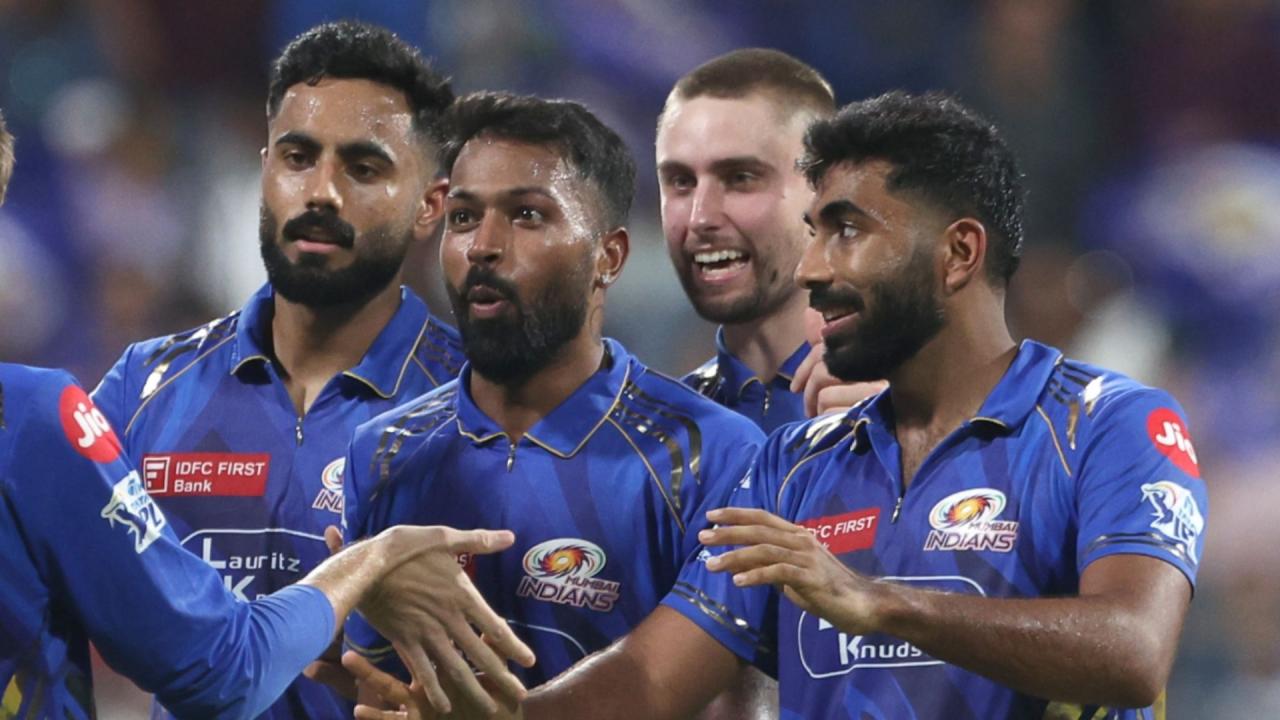 अहमदाबाद में कितने मैच खेली एमआई?