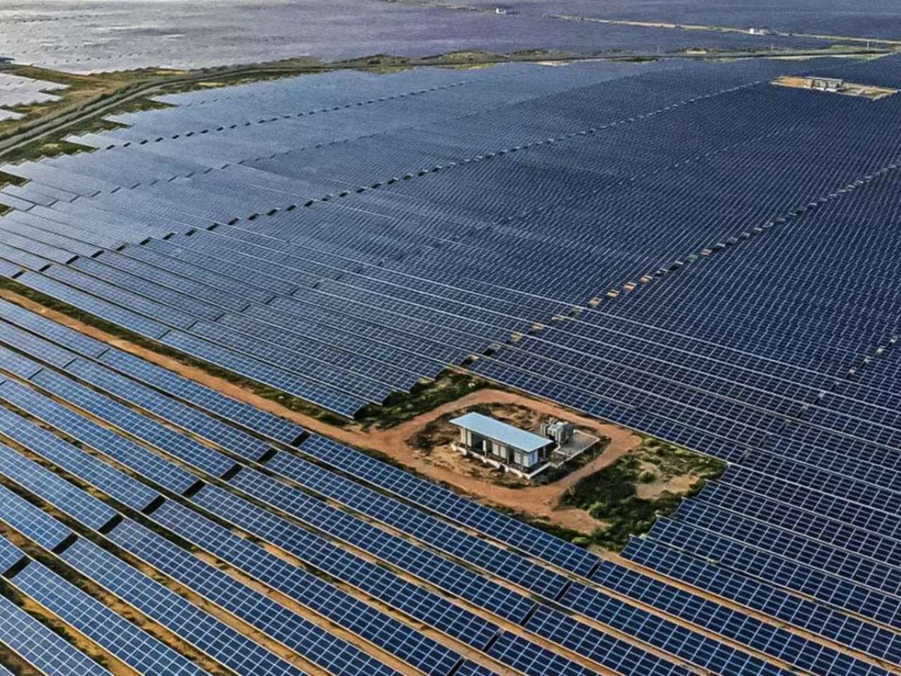 World's largest solar power plant has 2245 MW capacity across 14,000 ...