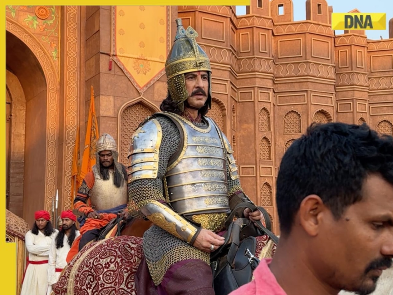 Chakravarti Samrat Prithviraj Chauhan: Netizens demand Ronit Roy, Ashutosh Rana's show to be renamed as Prithviraj vs Ghori for these reasons