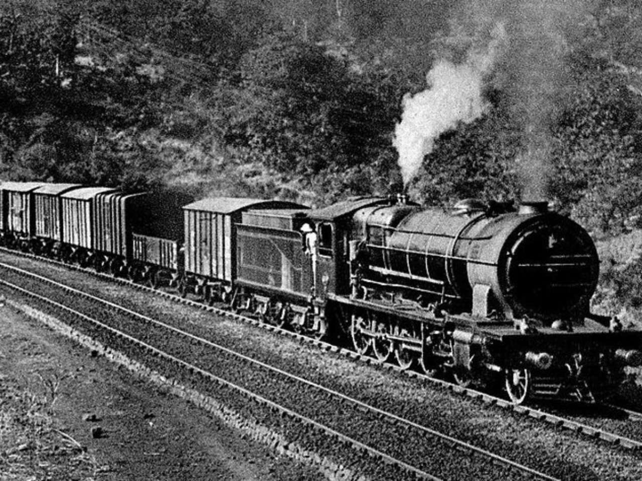 This was India’s first passenger train, which ran between Bombay and ...