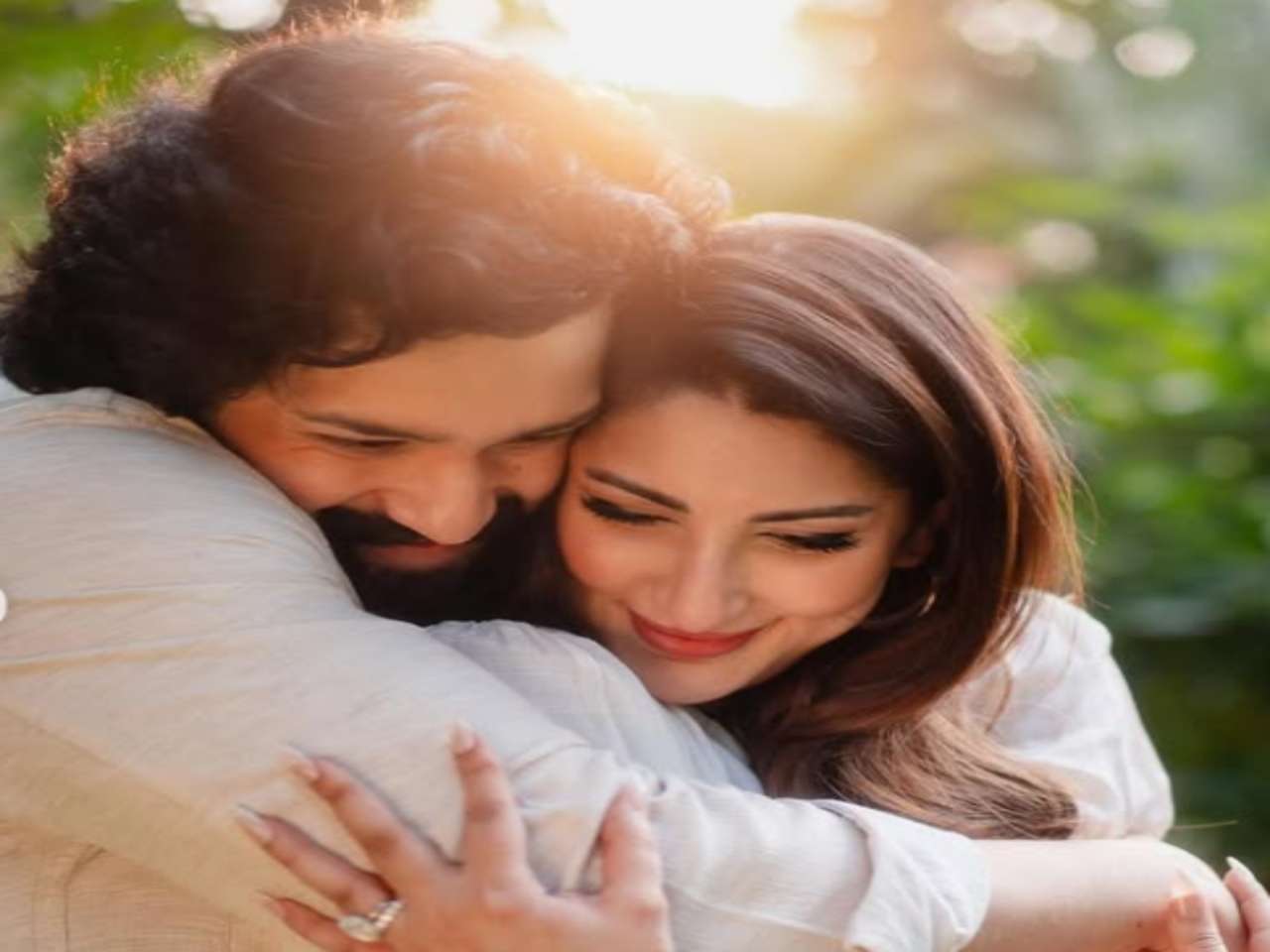 How Zainab and Akhil met?