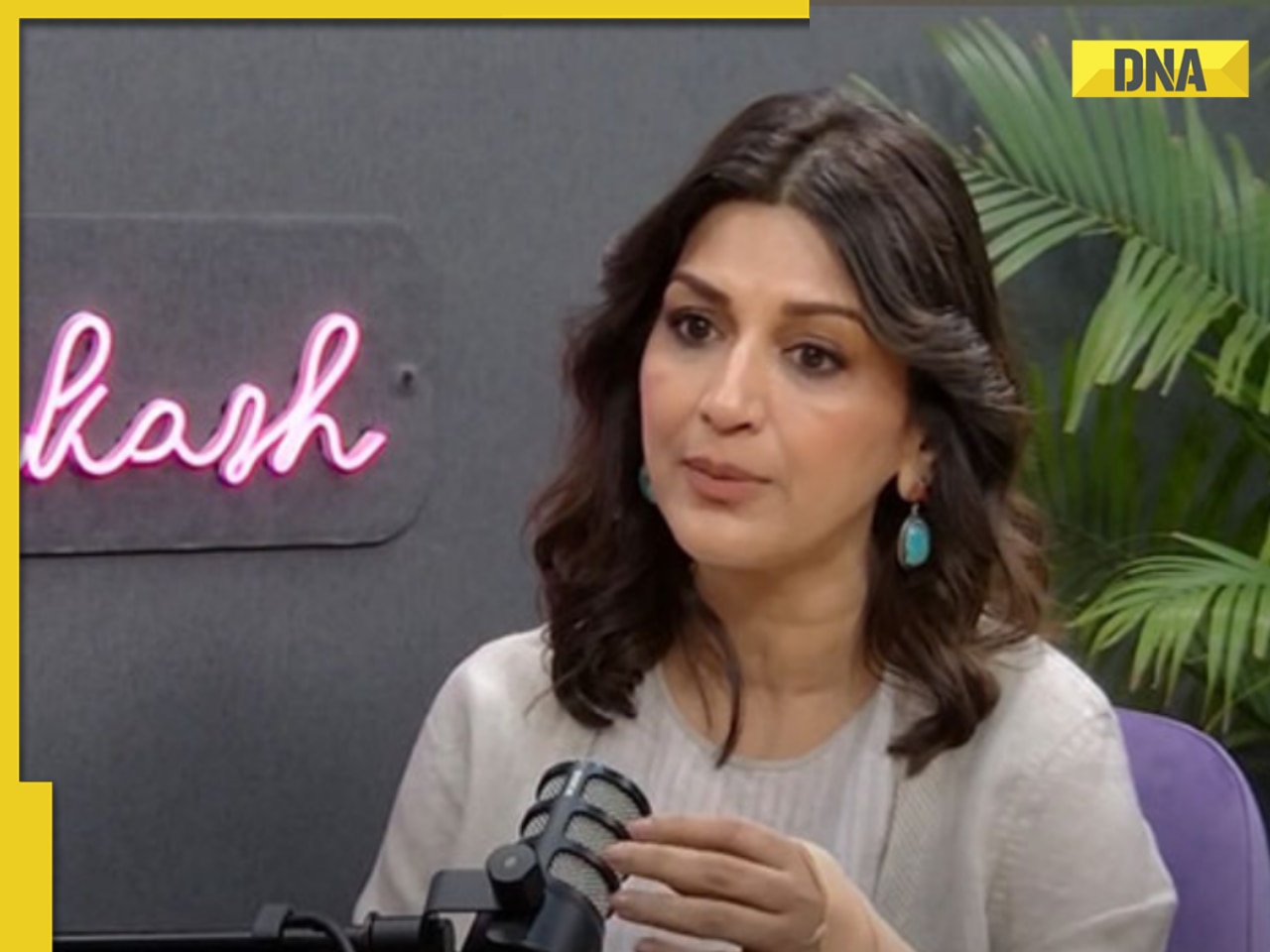 Sonali Bendre addresses link-up with Raj Thackeray, her cryptic response leaves netizens confused: 'Kehna kya chahte ho'
