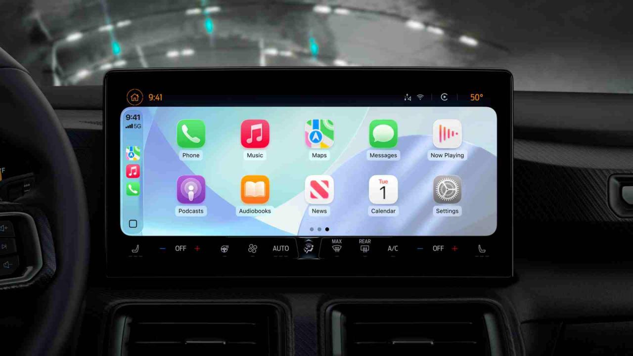 Enhancements to CarPlay, Apple Music