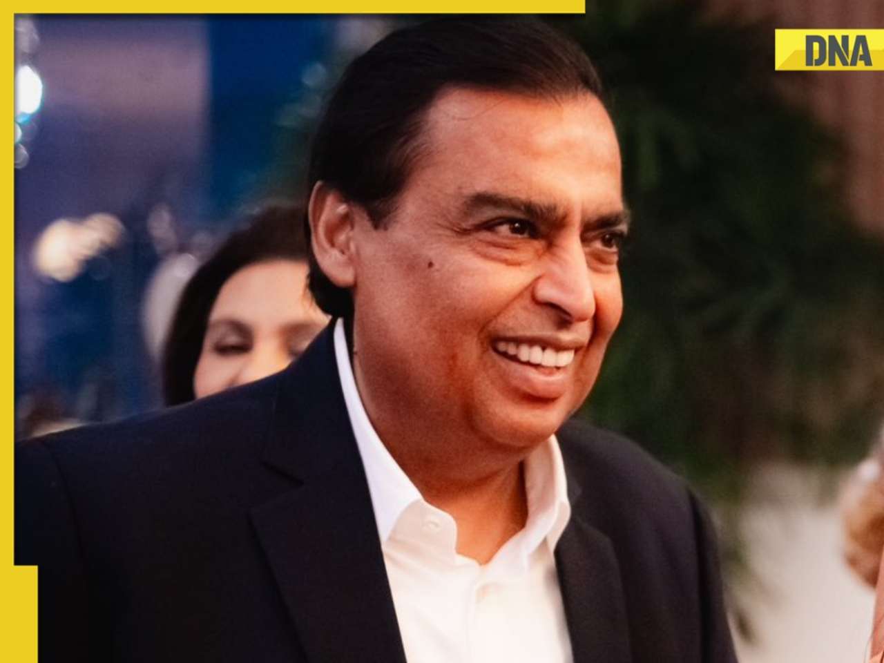 Mukesh Ambani's Reliance sells 35000000 shares of this company, earns whopping amount of Rs...