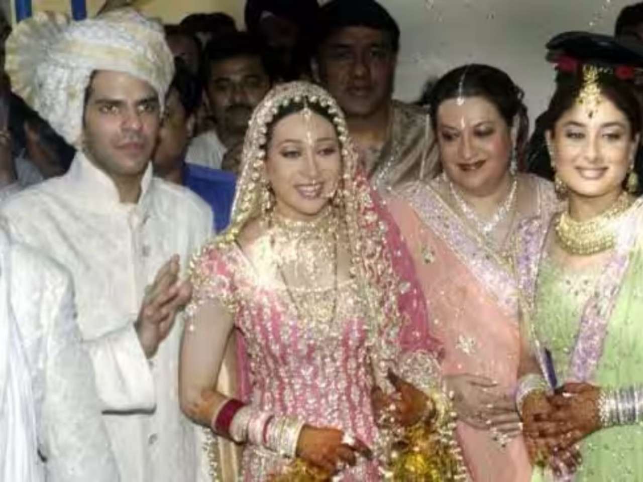 Sunjay Kapur death: When Karisma Kapoor accused him of domestic violence;  ugly accusations during their divorce battle