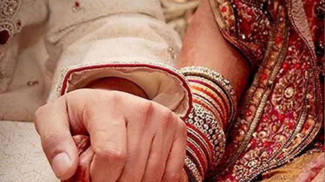 कितना मिलता है पैसा