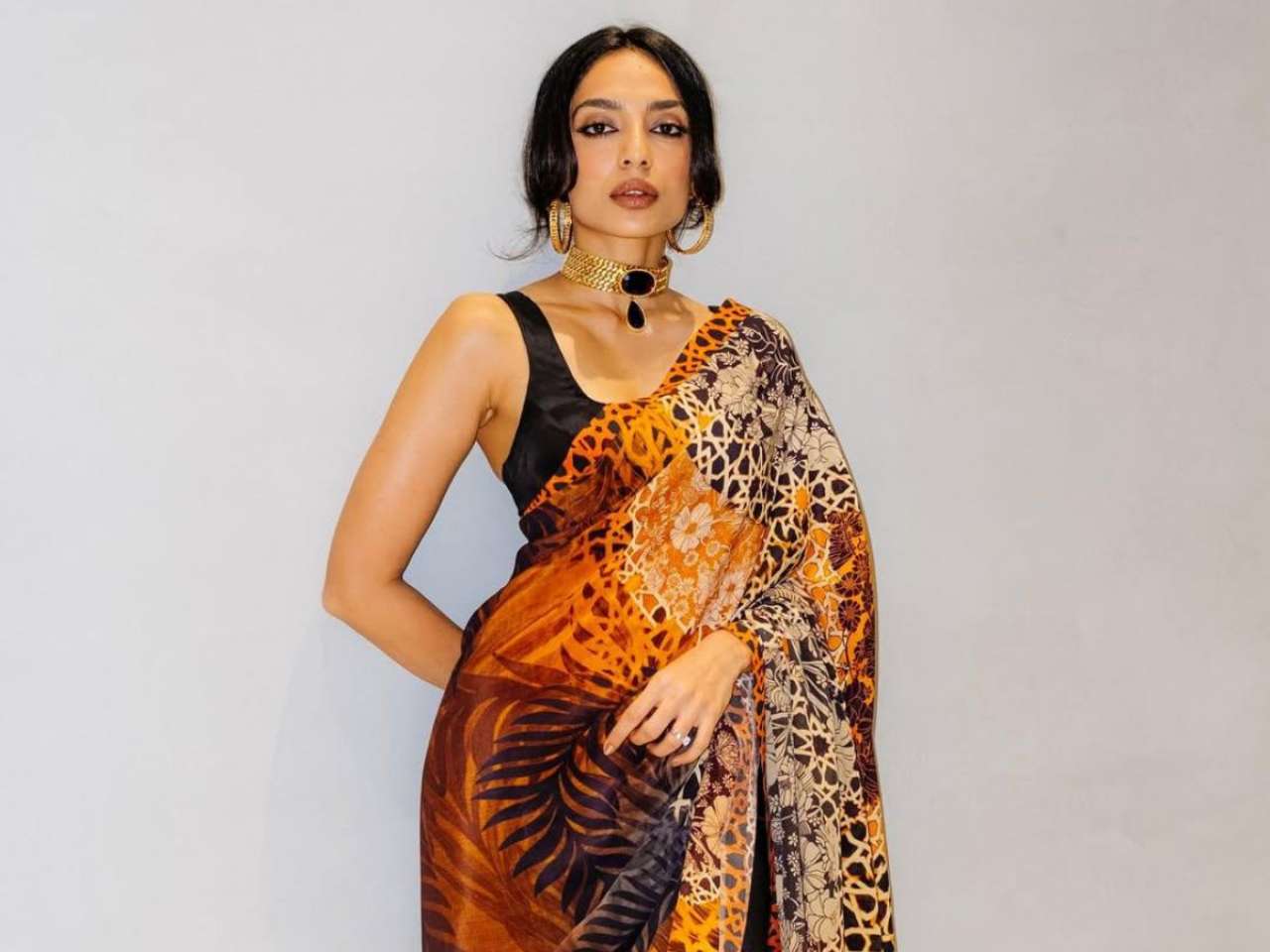 Sobhita’s Standout Appearance in Black