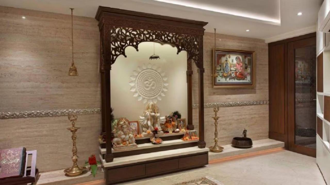 घर के मंदिर में अचानक सुगंध आना 