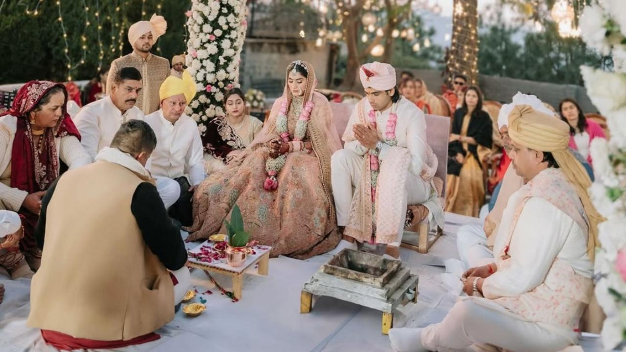 कब हुई नीरज और हिमानी की शादी?