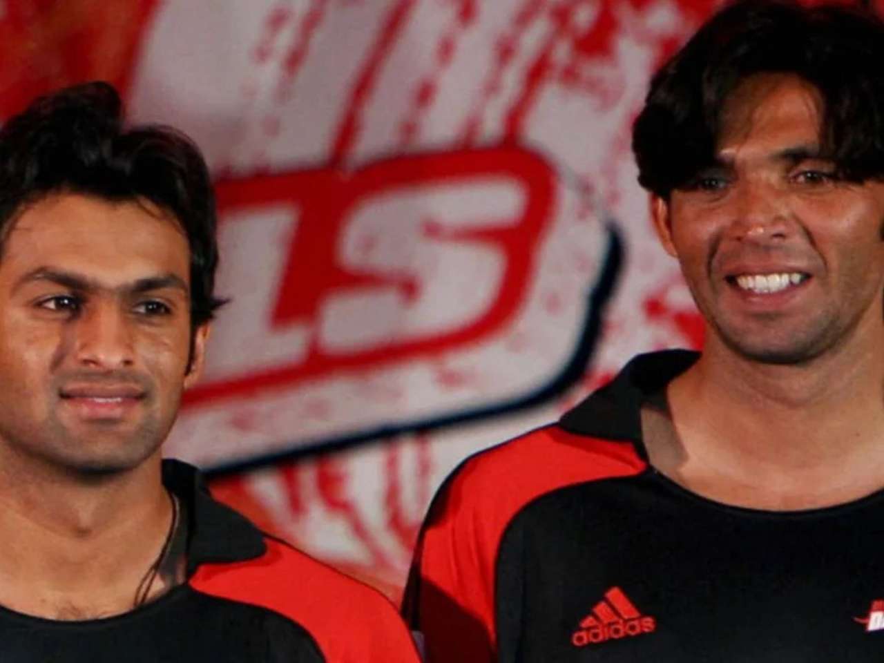 Pakistani players banned from IPL