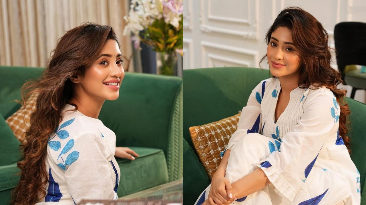 Shivangi Joshi Fashion