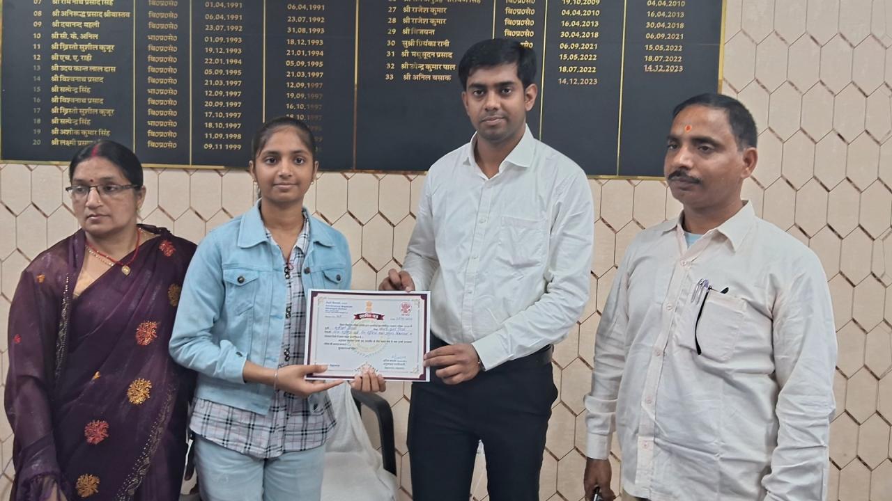 आईआईटी दिल्ली से पढ़े हैं अनिल बसाक