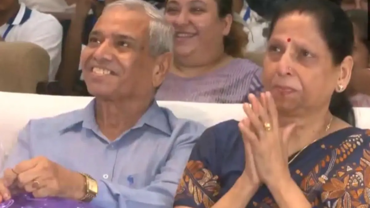 Shubhanshu Shukla family