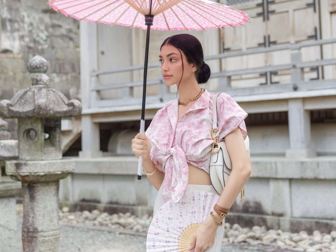 Kyoto’s elegance into her fashion moment