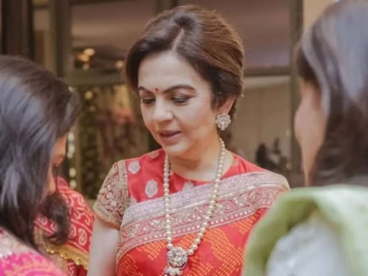 Nita Ambani looks regal in bandhani saree