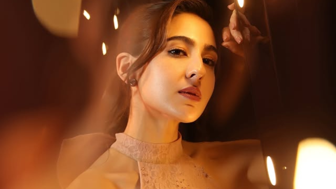 Sara Ali Khan's makeup for the look