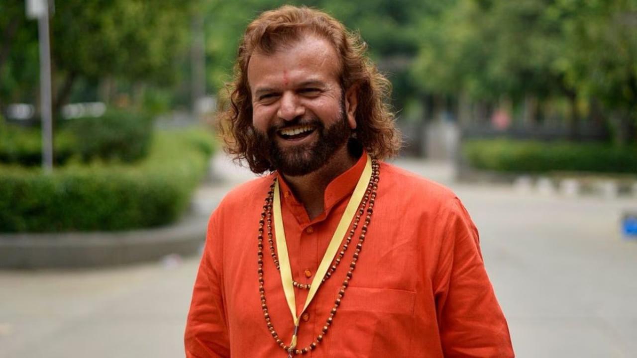 25 साल पहले एक गाने ने चमका दी थी किस्मत