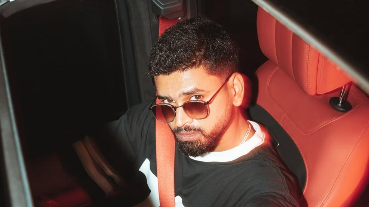 श्रेयस ने खरीदी ये कार