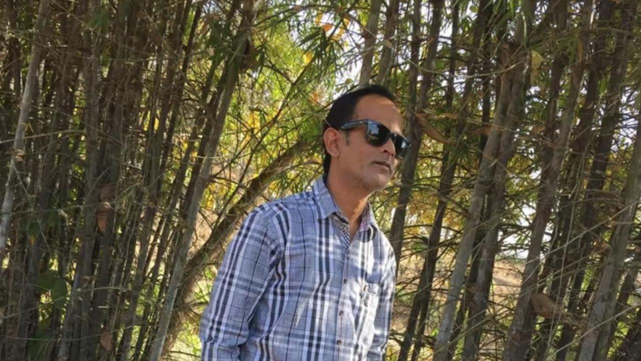 धोनी से कैसा है नरेंद्र का रिश्ता?
