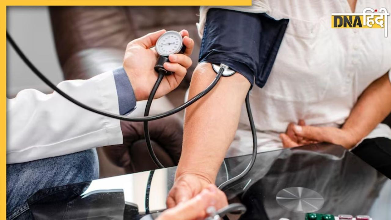Blood Pressure: बीपी कर रहे हैं चेक तो इस तरह रखें हाथ, सही आएगी रीडिंग