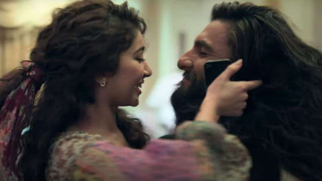 Ranveer Singh and Sara Arjun