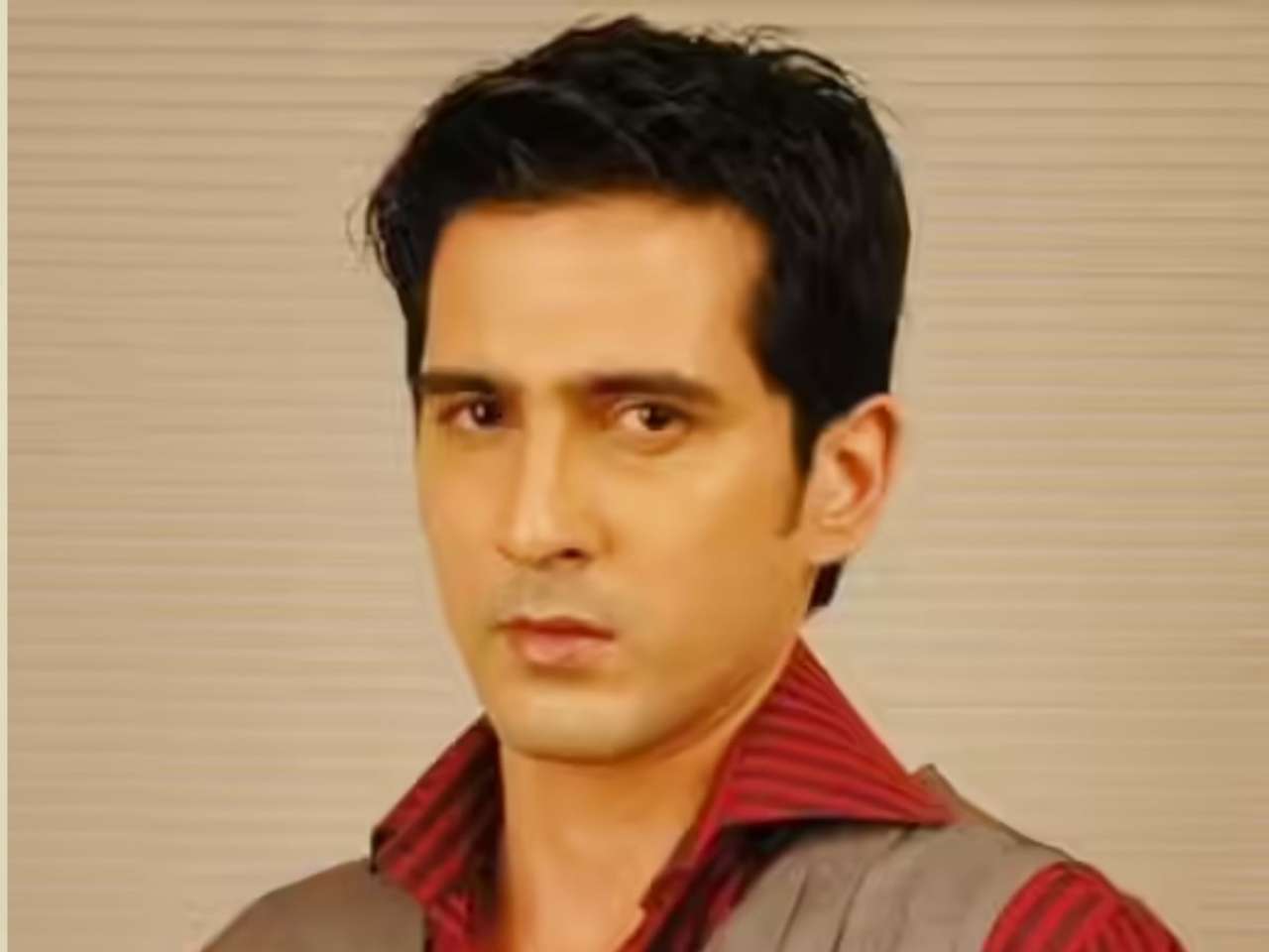 Sameer Sharma as Tushar