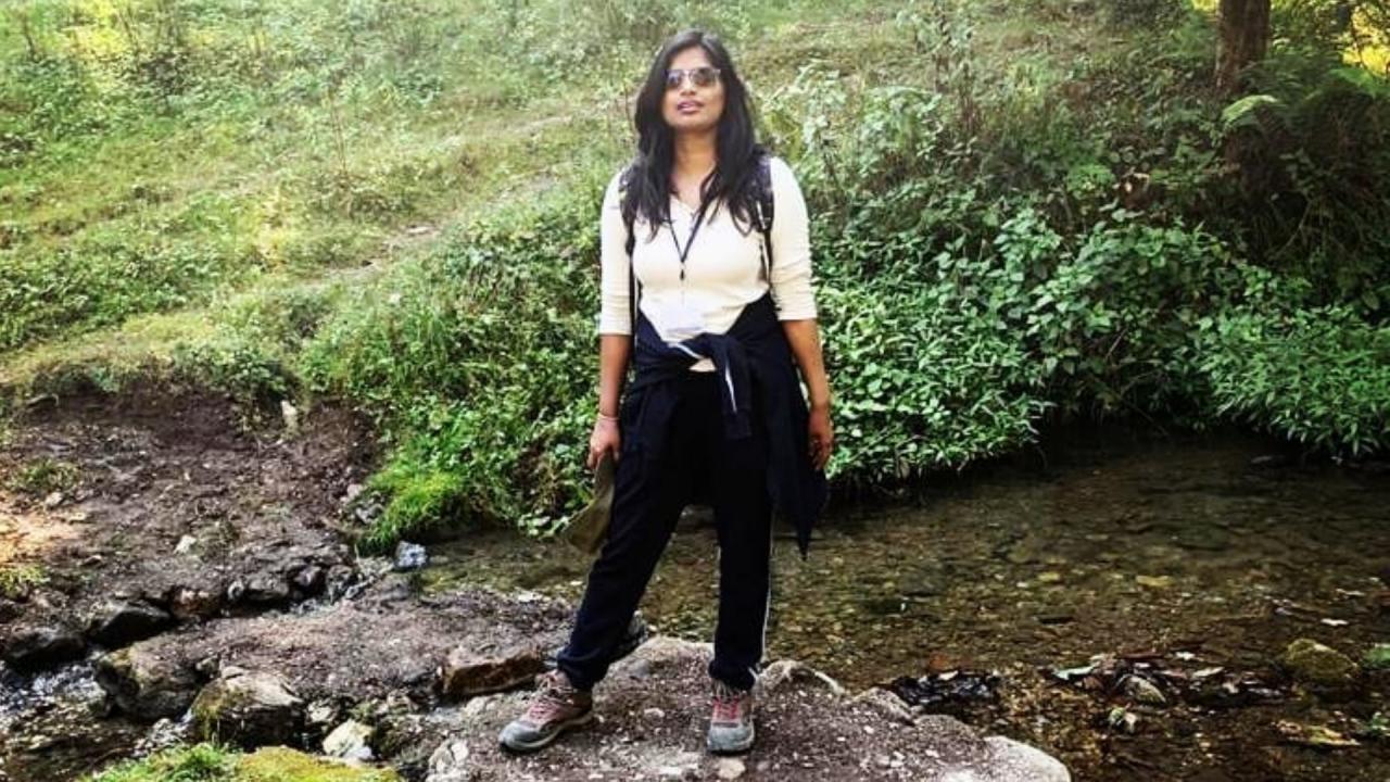 IIT से बीटेक के बाद दो साल की प्राइवेट नौकरी