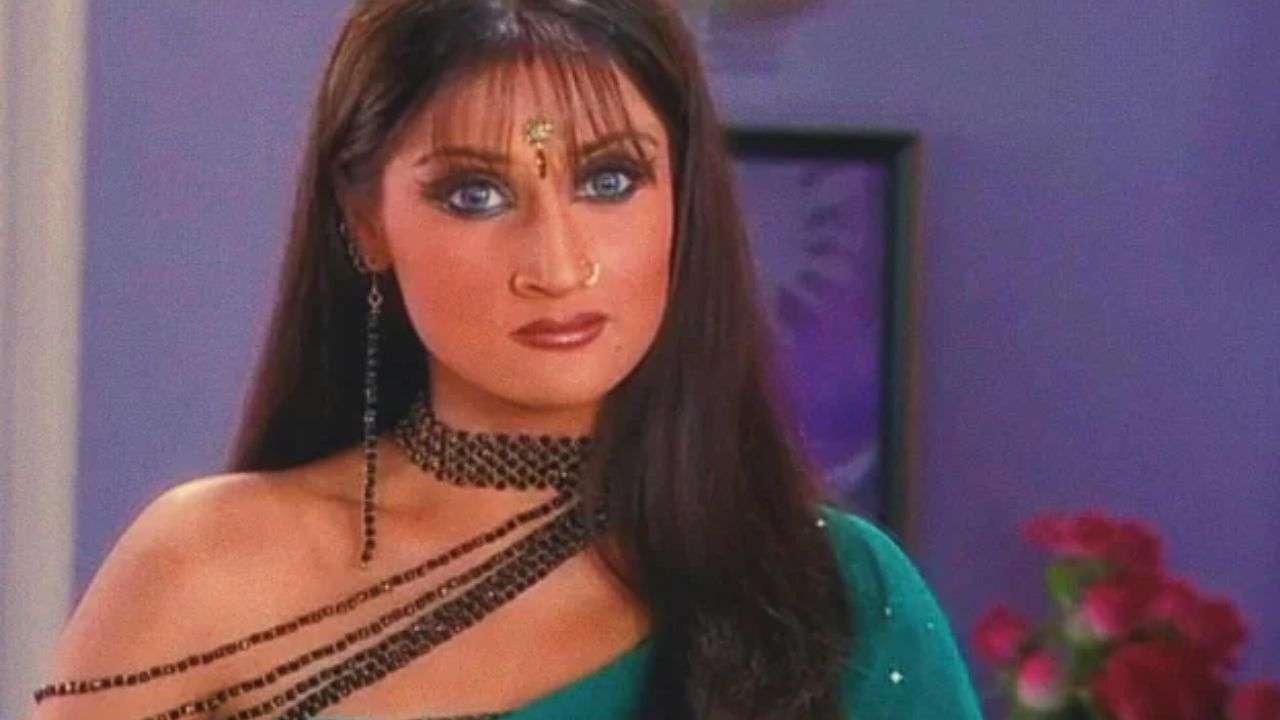 Urvashi Dholakia