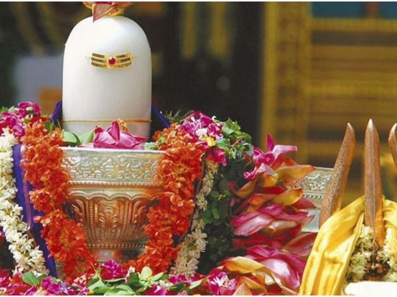 Lord Shiva brings Amar back to life