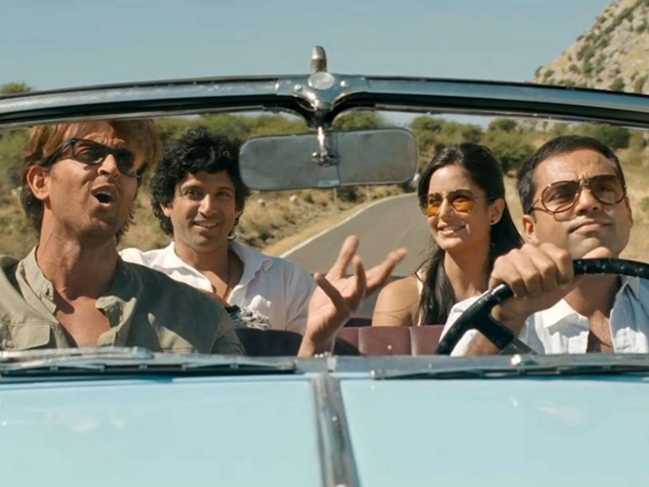 Zindagi Na Milegi Dobara (2011)