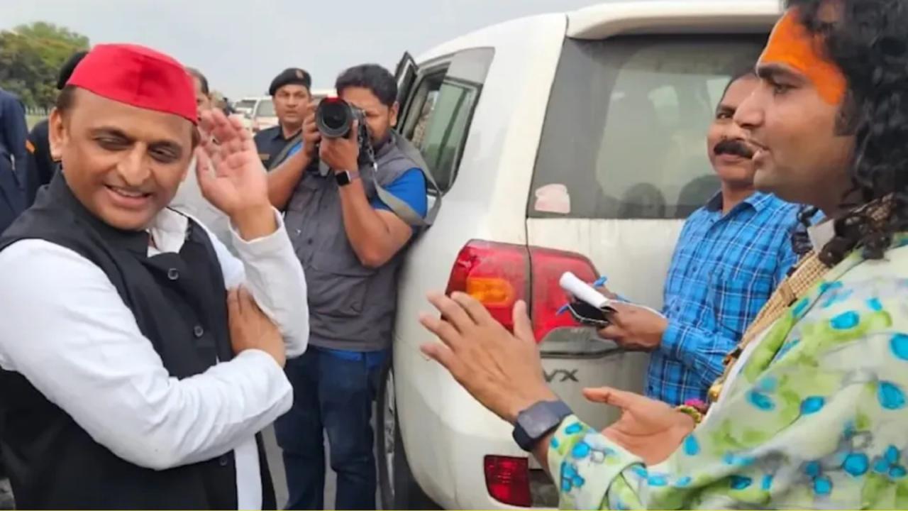 अनिरुद्धाचार्य और अखिलेश यादव के बीच बहस