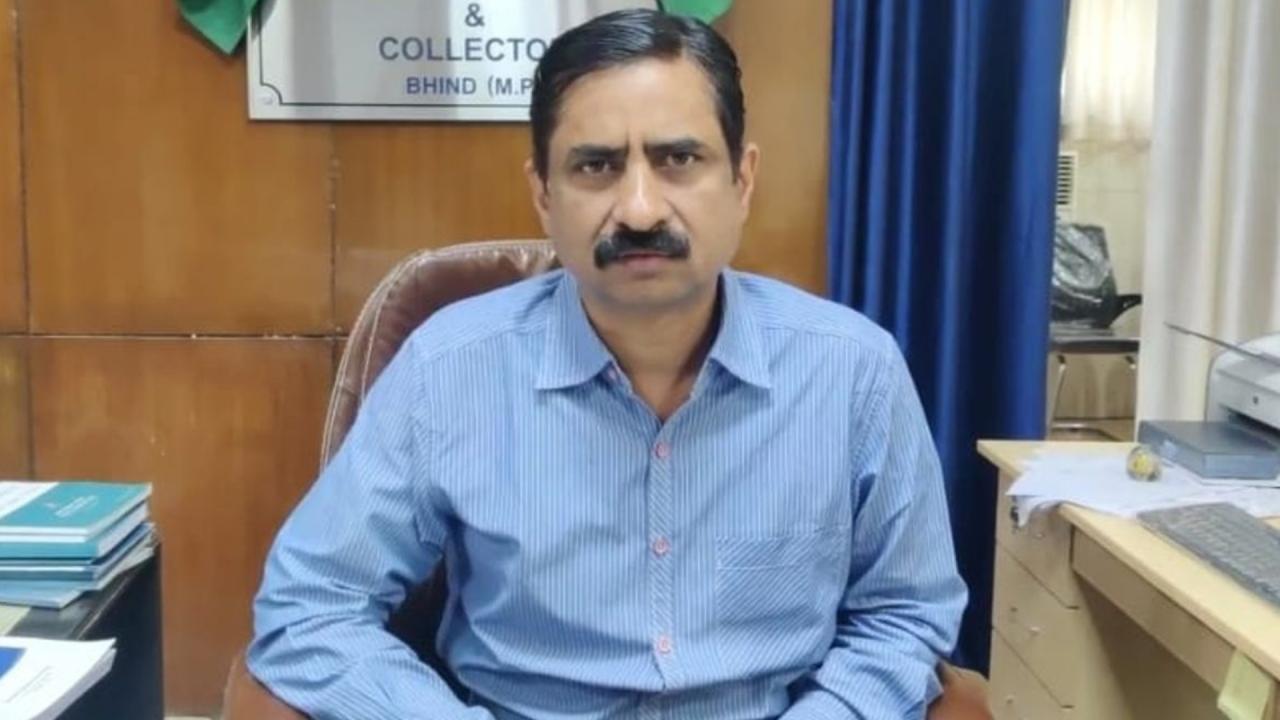 2011 में राज्य सिविल सेवा से प्रमोट होकर IAS बने संजीव