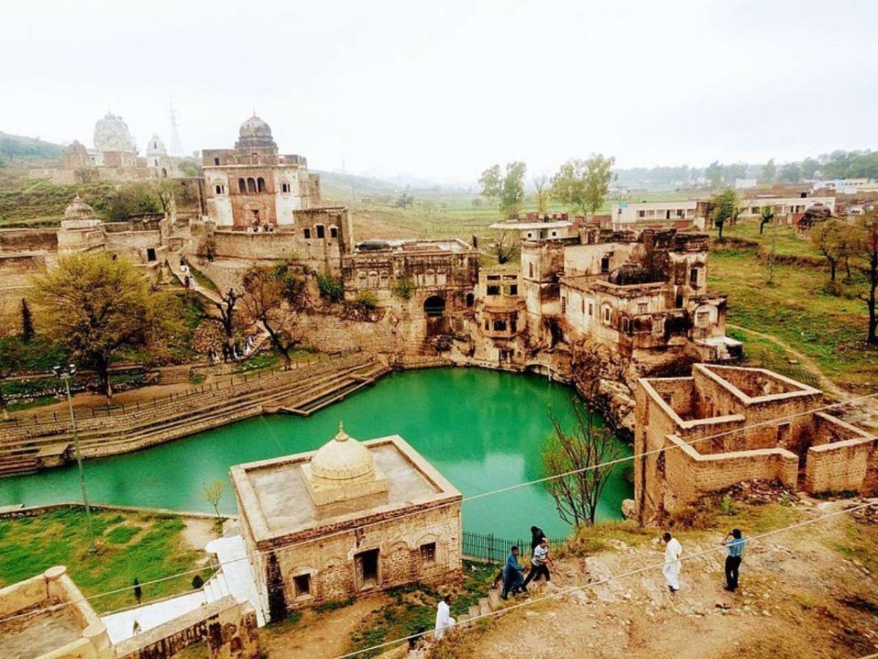 Katasraj Temple, Pakistan