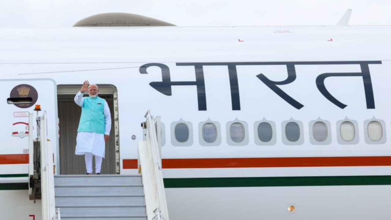 भारत के साथ कंधे से कंधा मिलाकर  चलने वाले देश