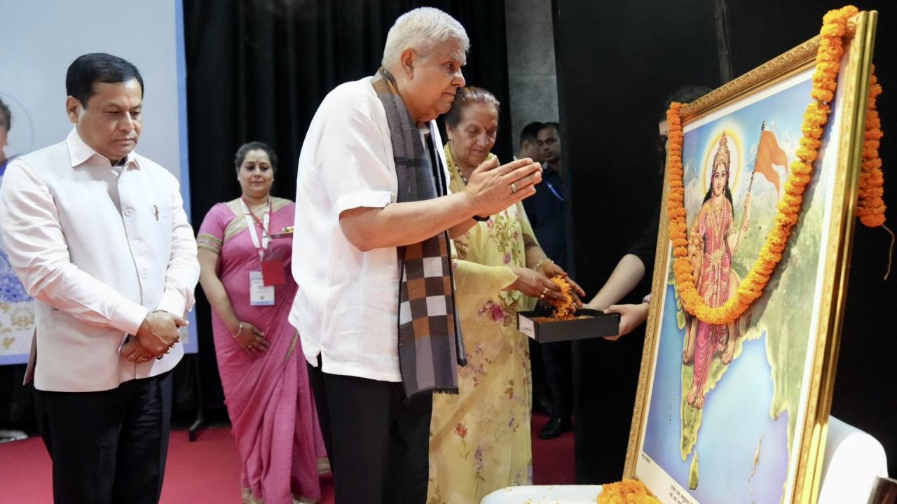 स्कॉलरशिप पर सैनिक स्कूल में मिला था एडमिशन